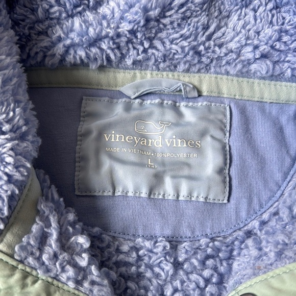 Vineyard Vines Blue Fleece Pullover Sweatshirt - Picture 3 of 4